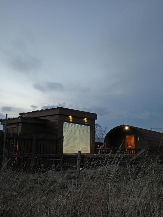 Highland Stays - Ben View Studio Pod & Jacuzzi Bath Форт-Уильям Экстерьер фото