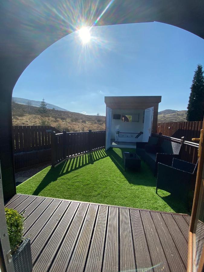 Highland Stays - Ben View Studio Pod & Jacuzzi Bath Форт-Уильям Экстерьер фото